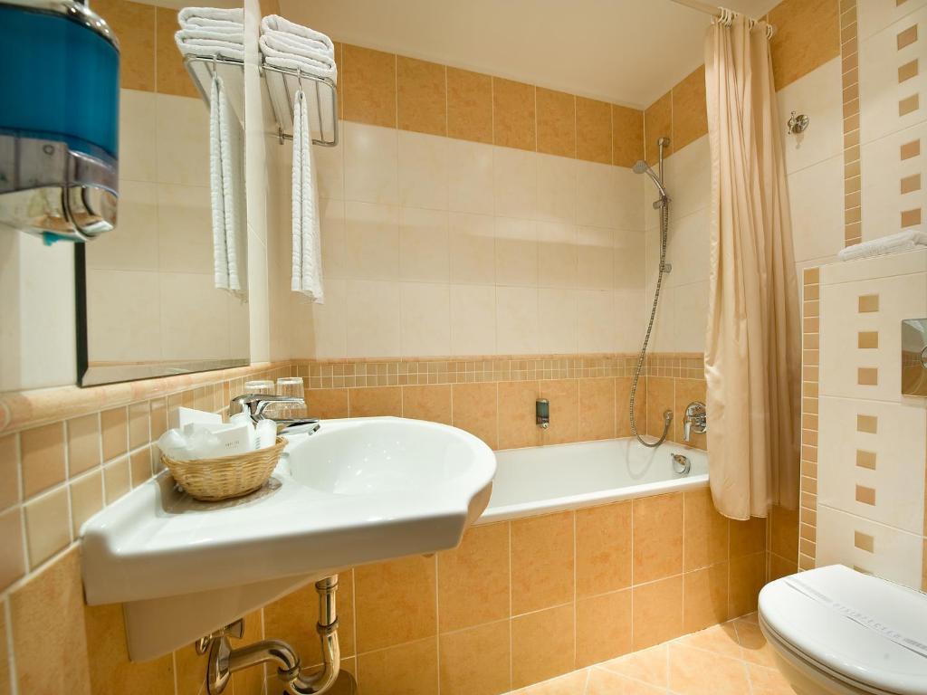 Suite Familiare con 2 Camere da Letto (5 Persone)