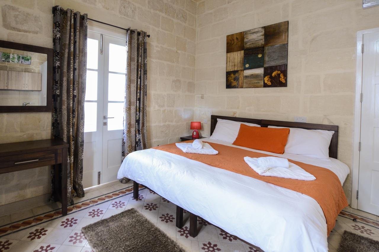 Double or Twin Room Balcony