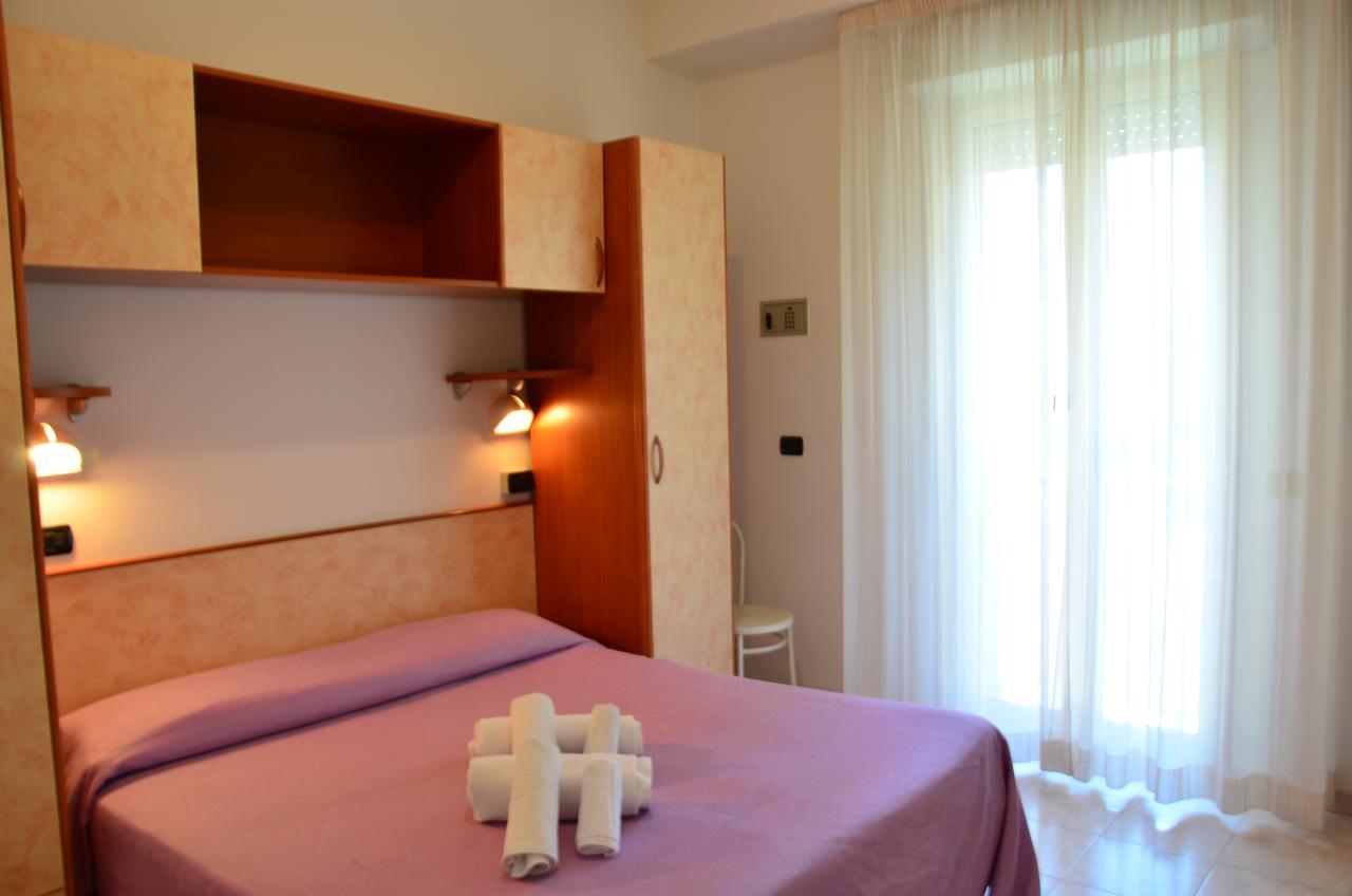 Camera Singola con Bagno