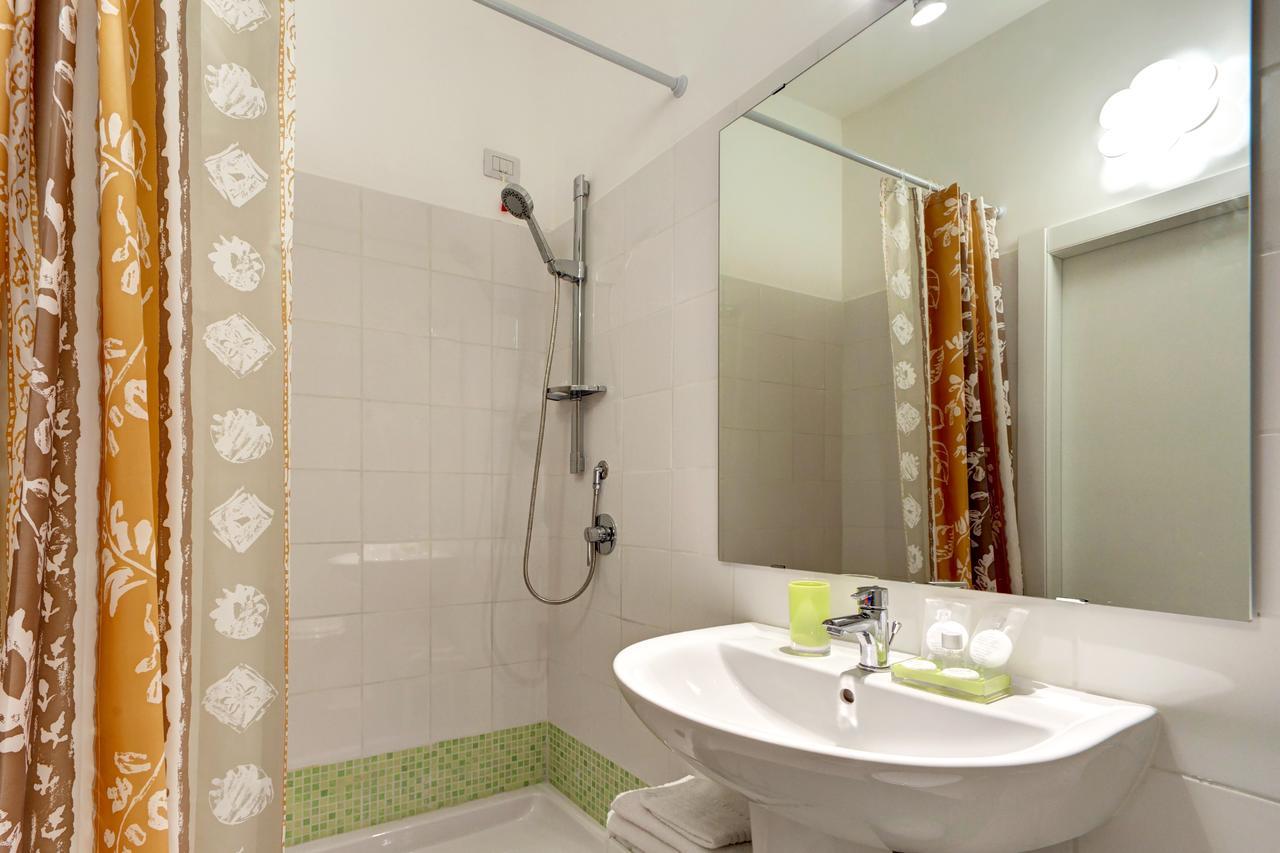 Triple Room Private Bathroom