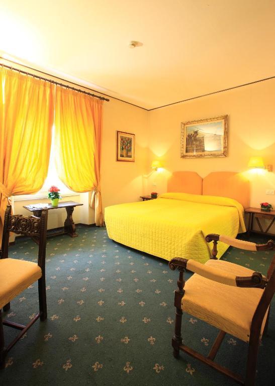 Classic Double Room