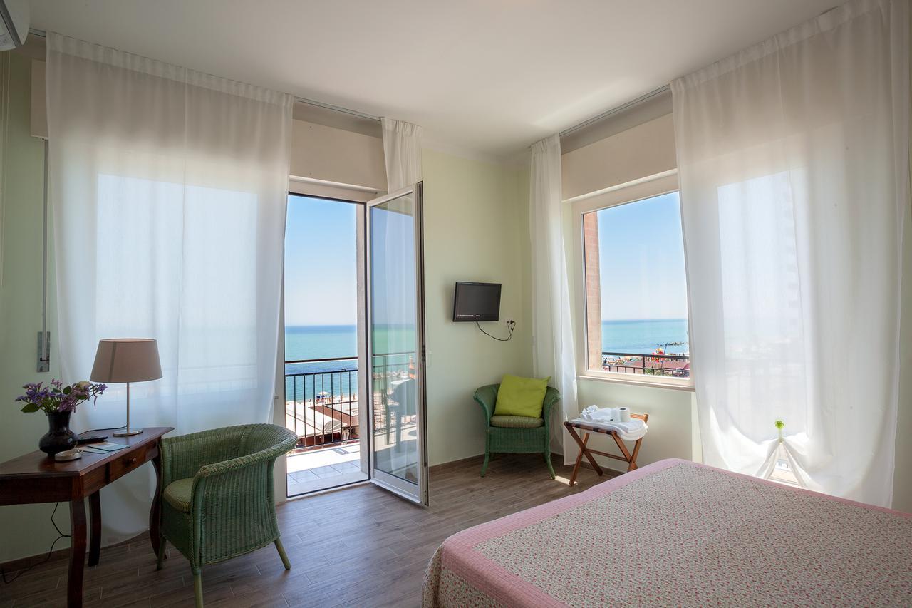 Double Room Sea View