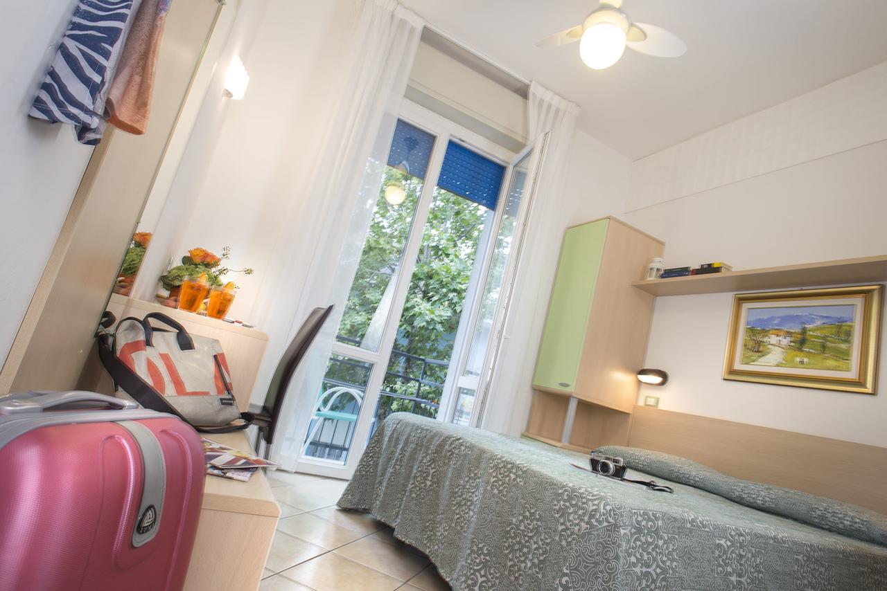 Standard Double Room,634470246:JPEG