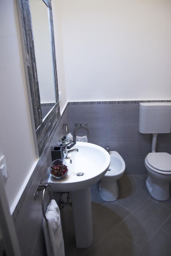 Camera Matrimoniale con Bagno Privato