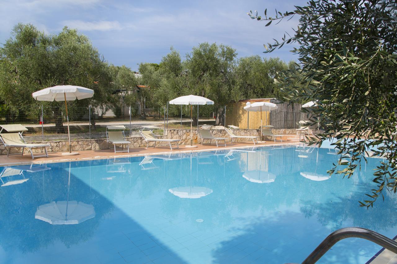 Casa Vacanze con 2 Camere da Letto (6 Adulti)