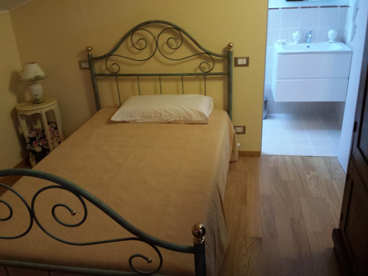 Camera Singola con Bagno Privato