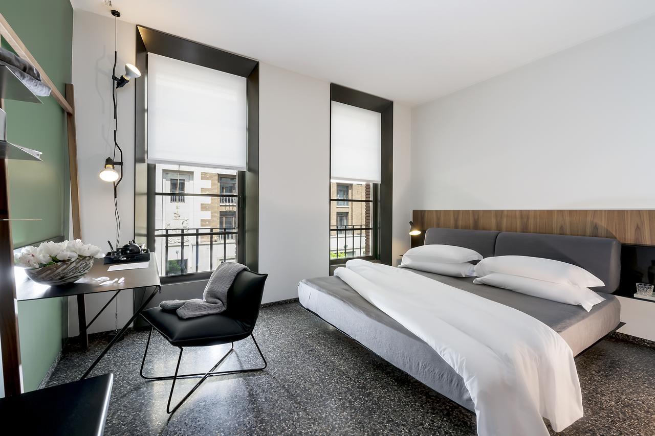 Superior Deluxe Double or Twin Room,662523354:JPEG