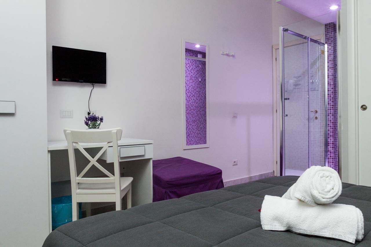 Double Room Private Bathroom