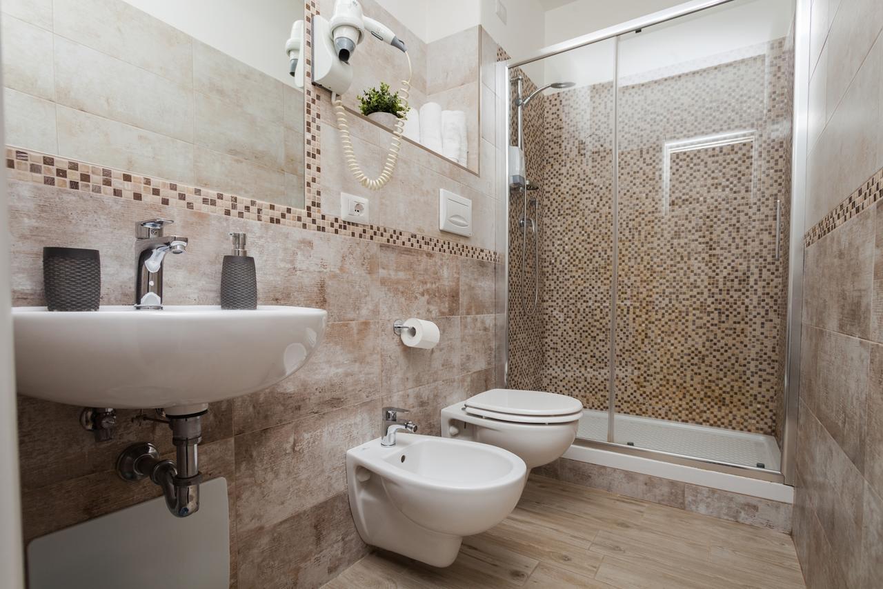 Quadruple Room Private Bathroom