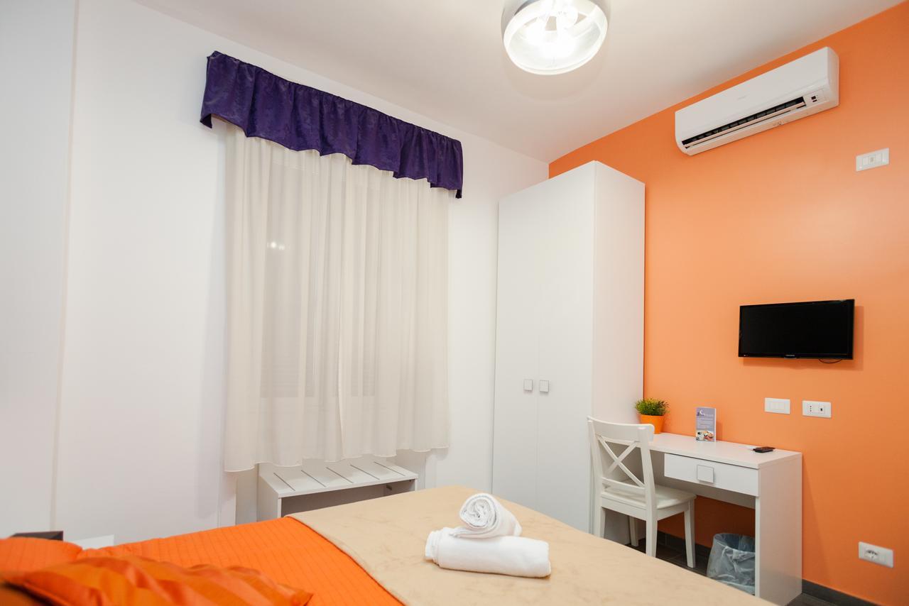 Double or Twin Room Private Bathroom