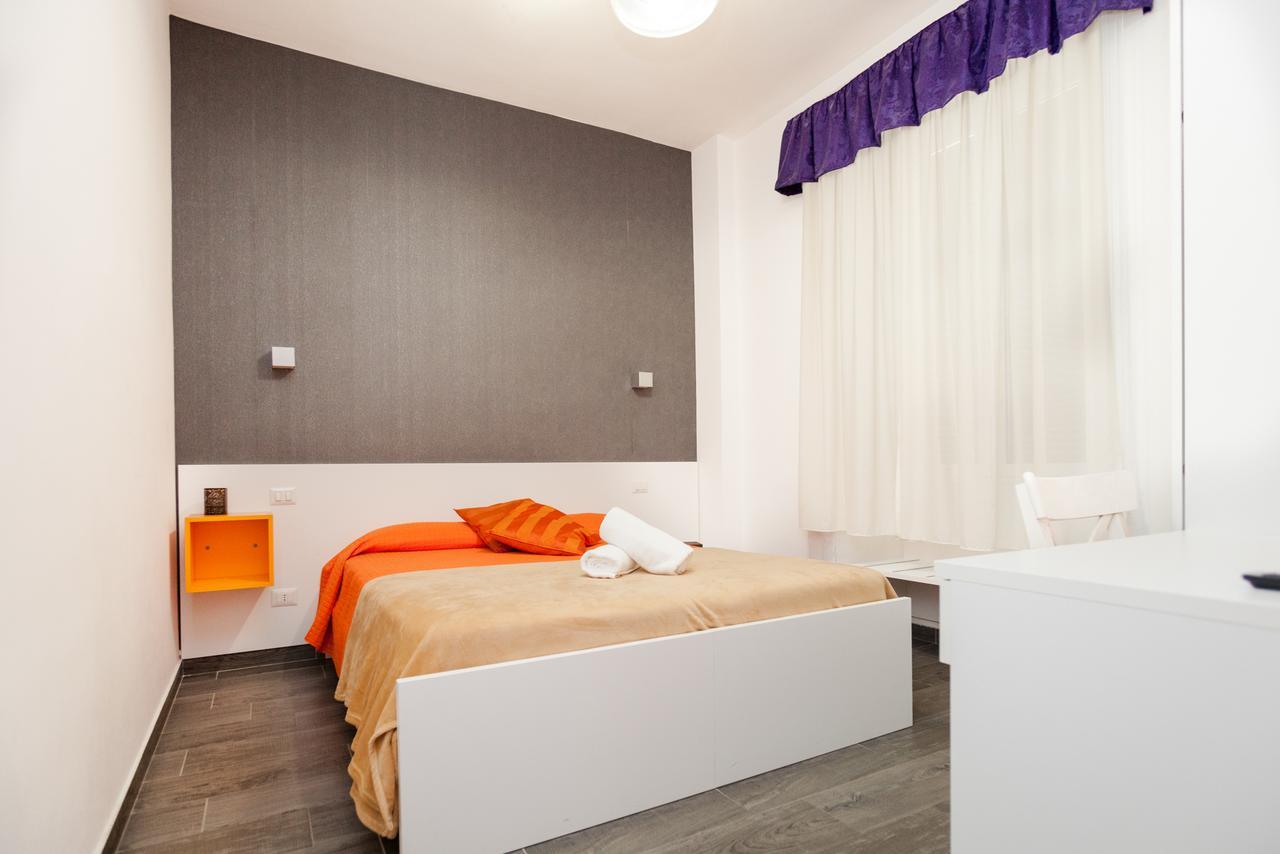 Double or Twin Room Private Bathroom
