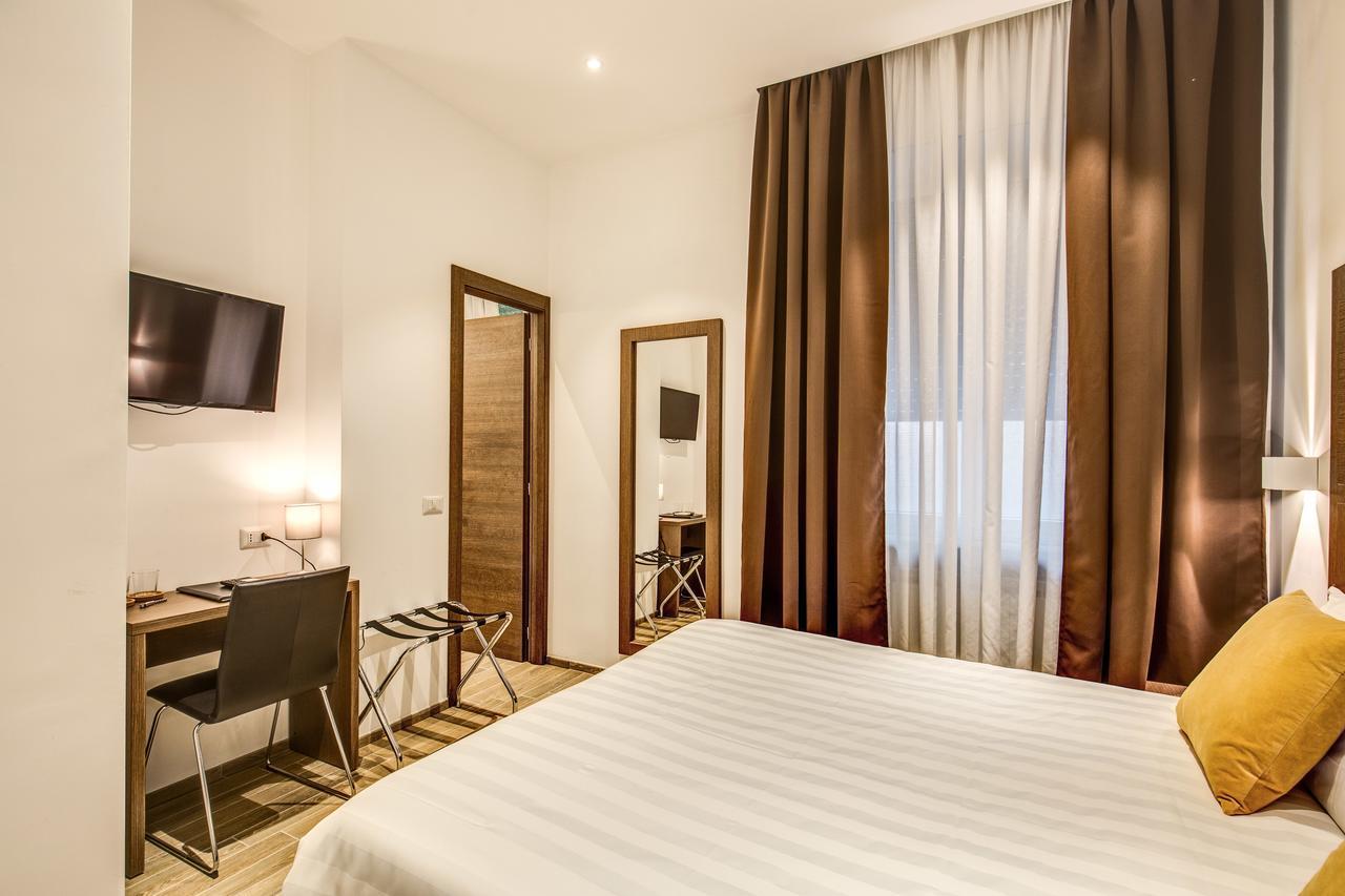 Double or Twin Room,665660331:JPEG