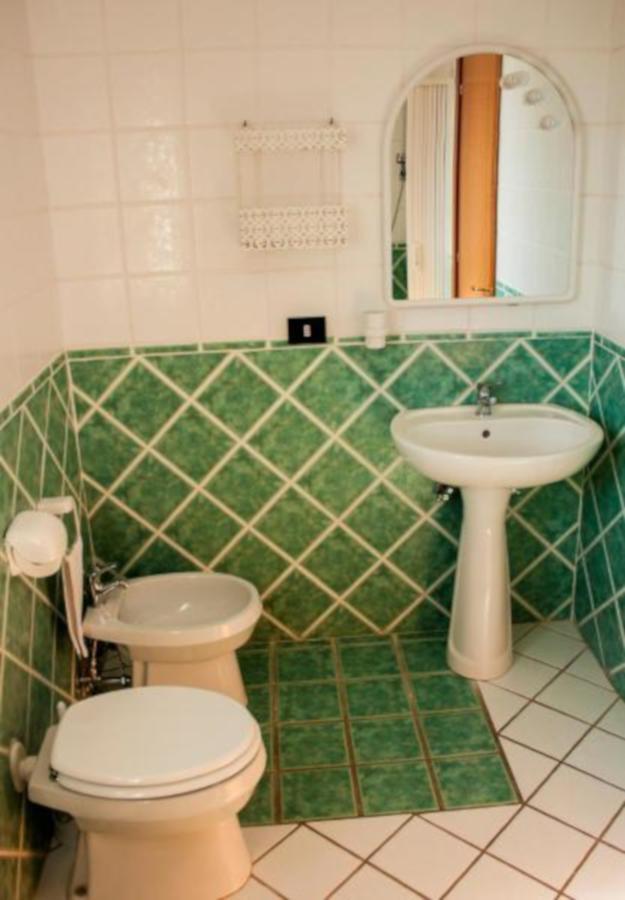 Camera Tripla Basic con Bagno in Comune