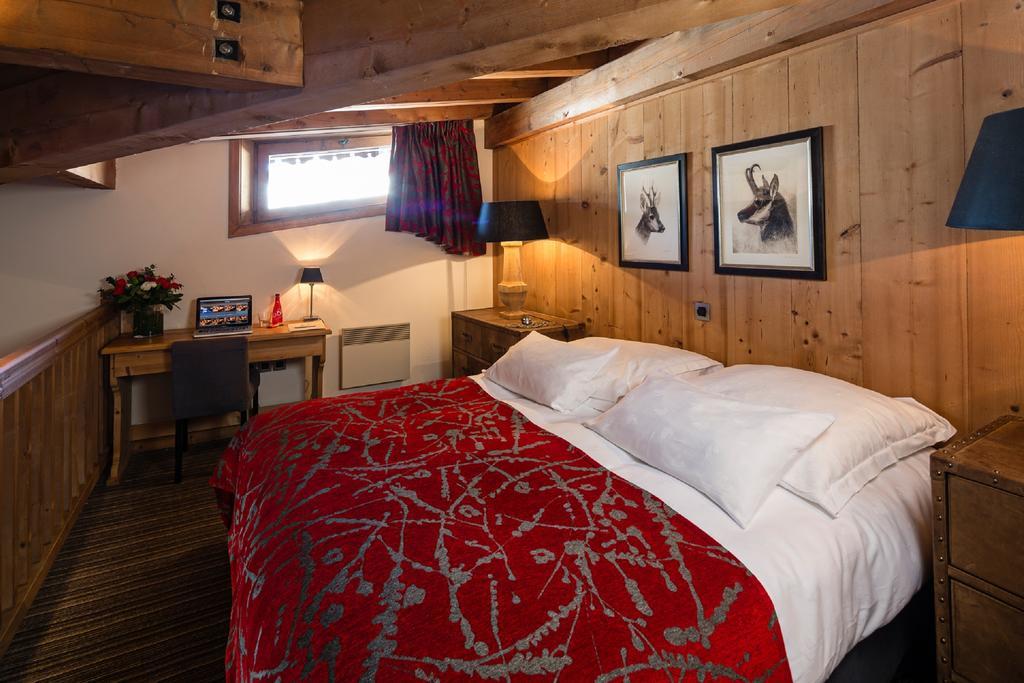 Duplex family Room