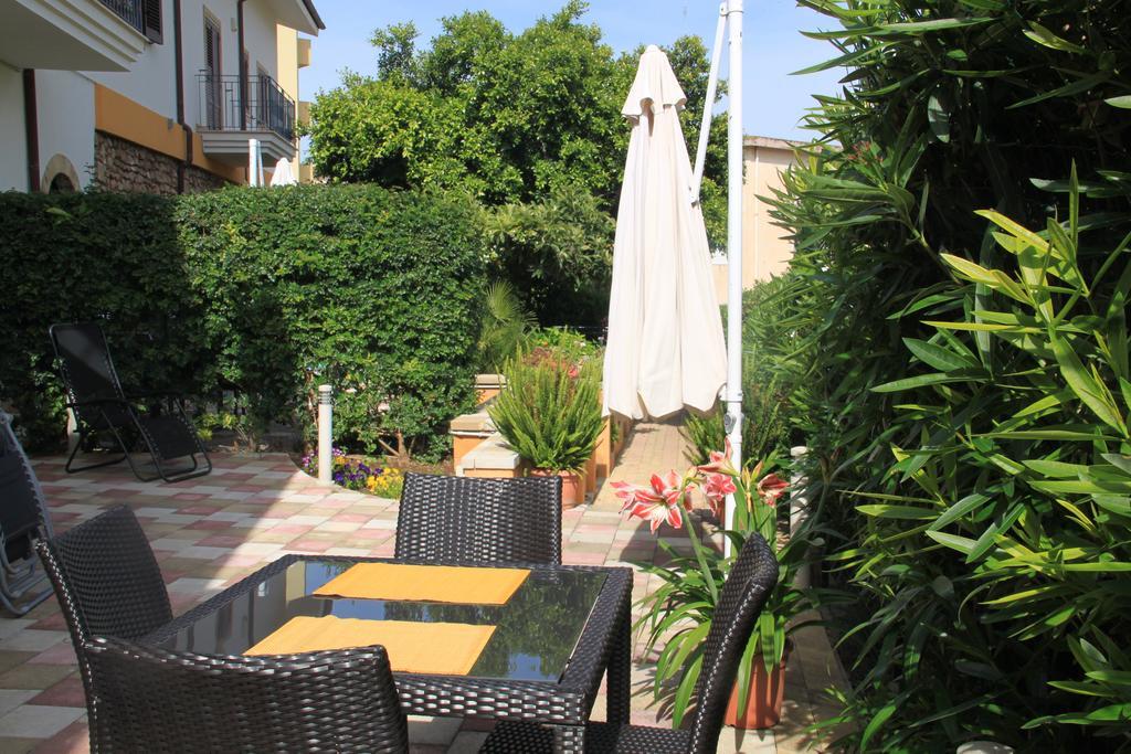 Appartamento con 1 Camera da Letto e Patio