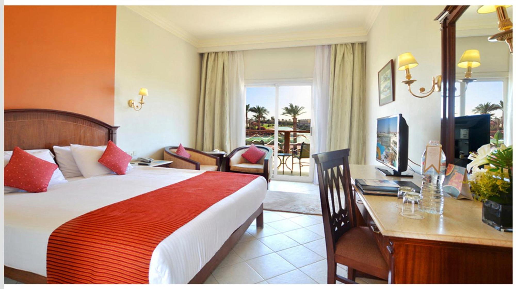 Offerta Speciale Solo Residenti e Cittadini Egiziani - Camera Matrimoniale/Doppia con Letti Singoli con Vista Giardino o Piscina