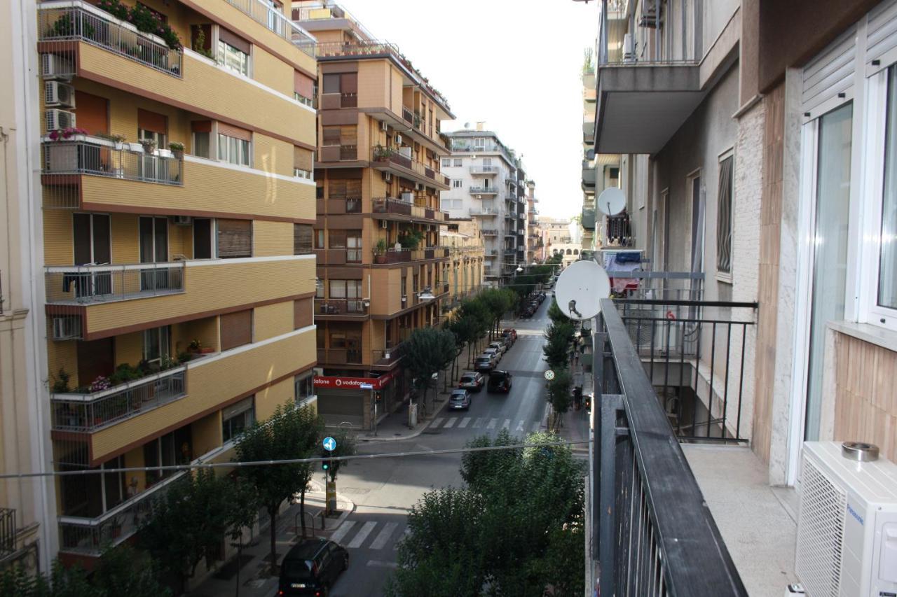 Double Room with Private External Bathroom,694505391:JPEG