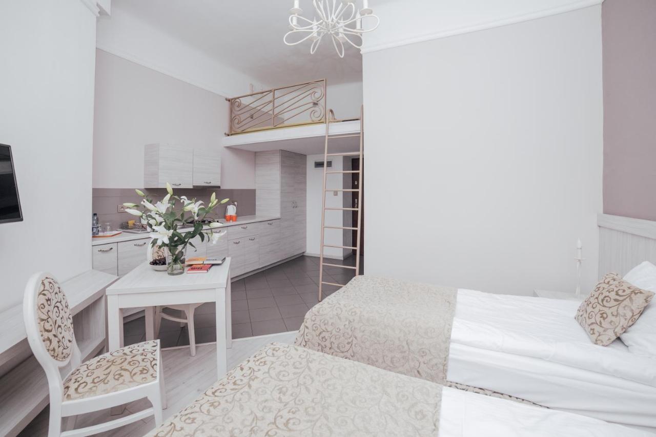 Studio Apartment Single Beds