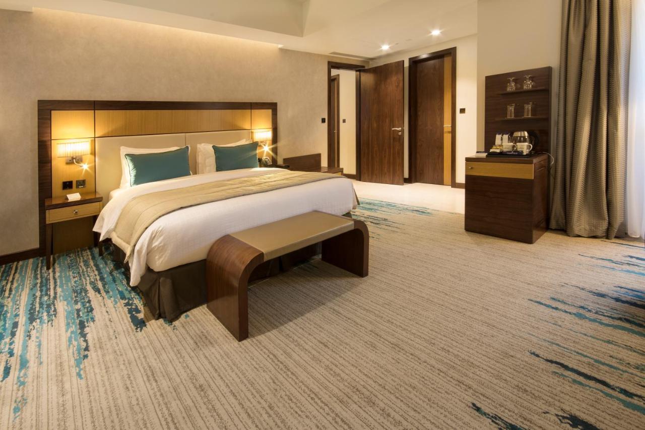 Suite Executive (Trasferimenti Gratuiti per la Spiaggia e alcuni Centri Commerciali e Sconto del 20% su Cibo, Bevande & Spa)