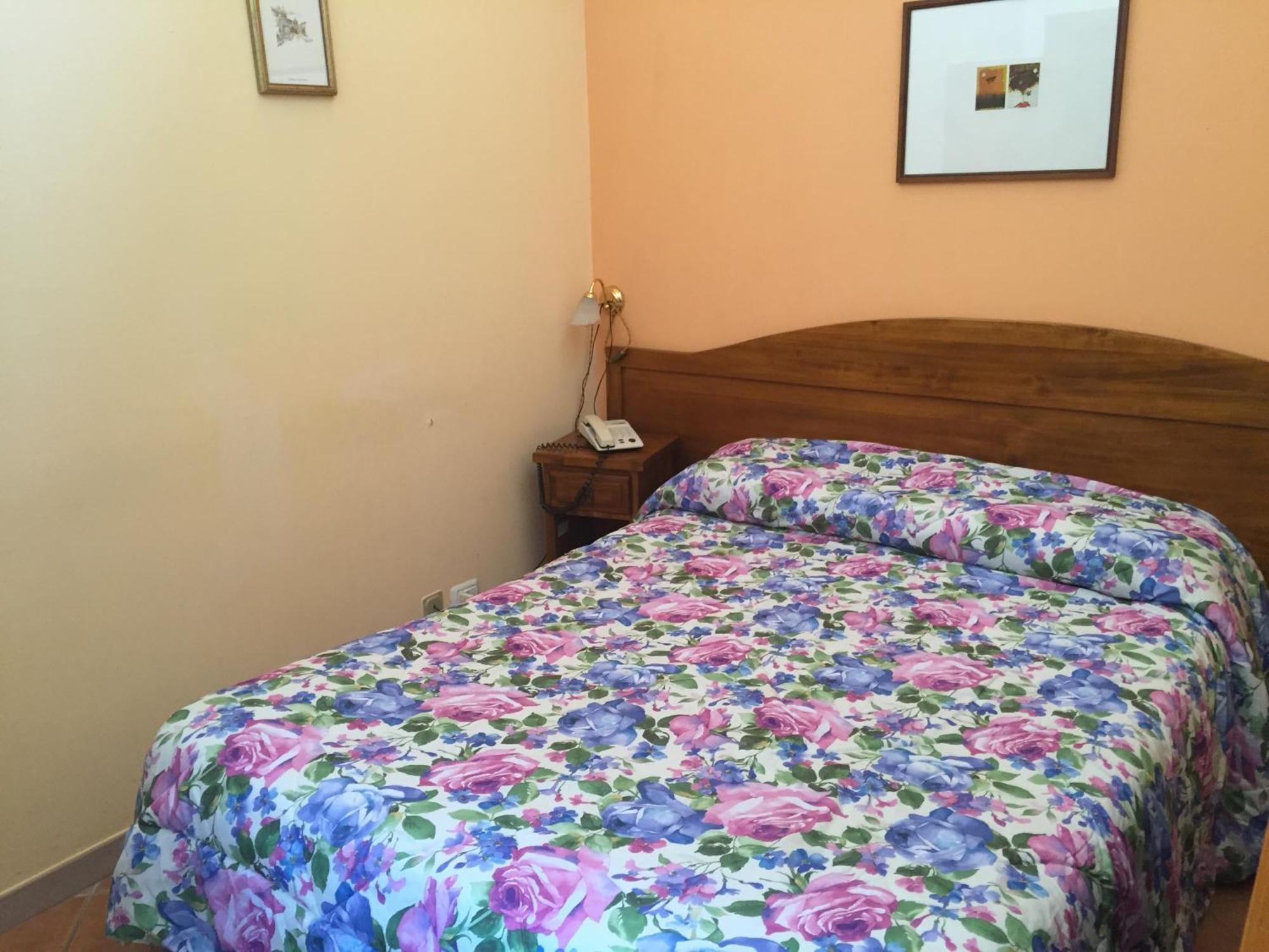 Economy Double or Twin Room
