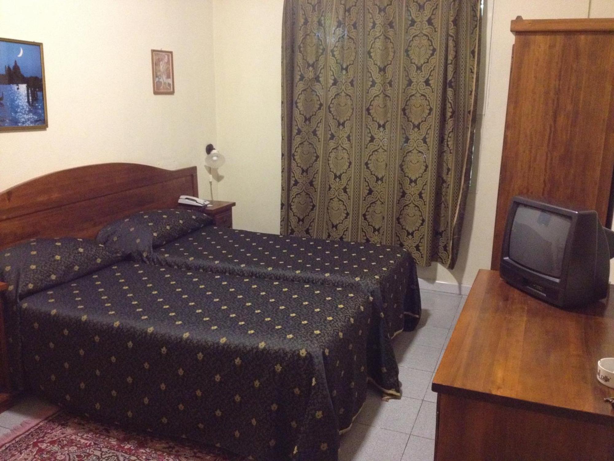 Economy Double or Twin Room