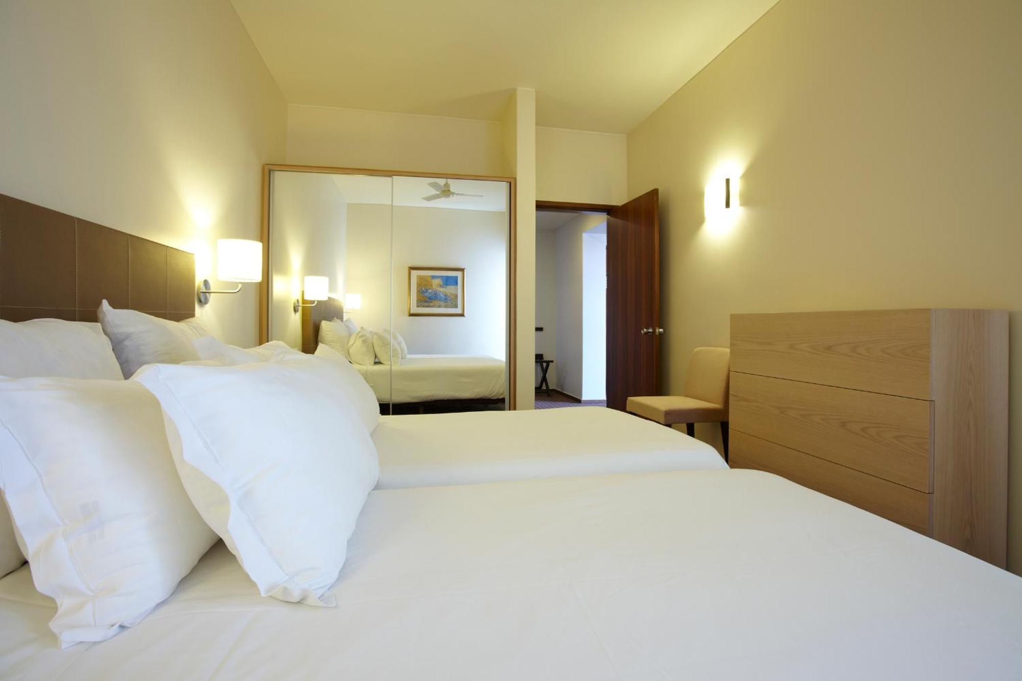 Executive Suite Sea View