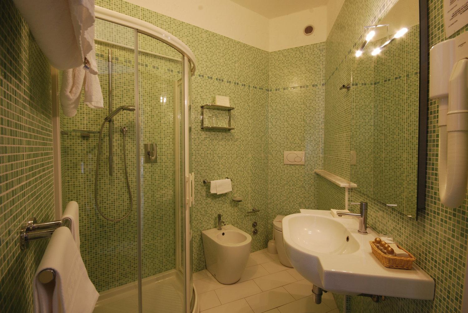 Single Room - Non-Smoking,707641330:JPEG