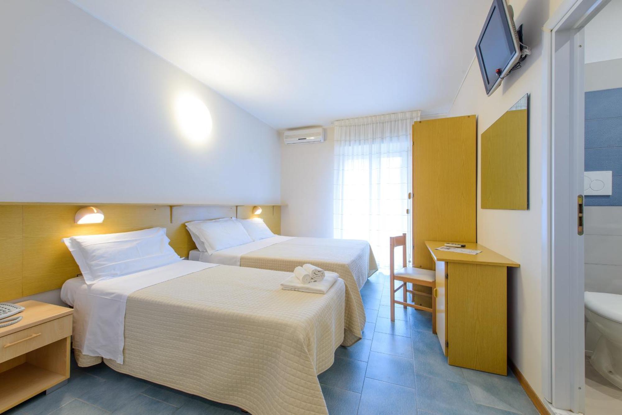 Classic Triple Room