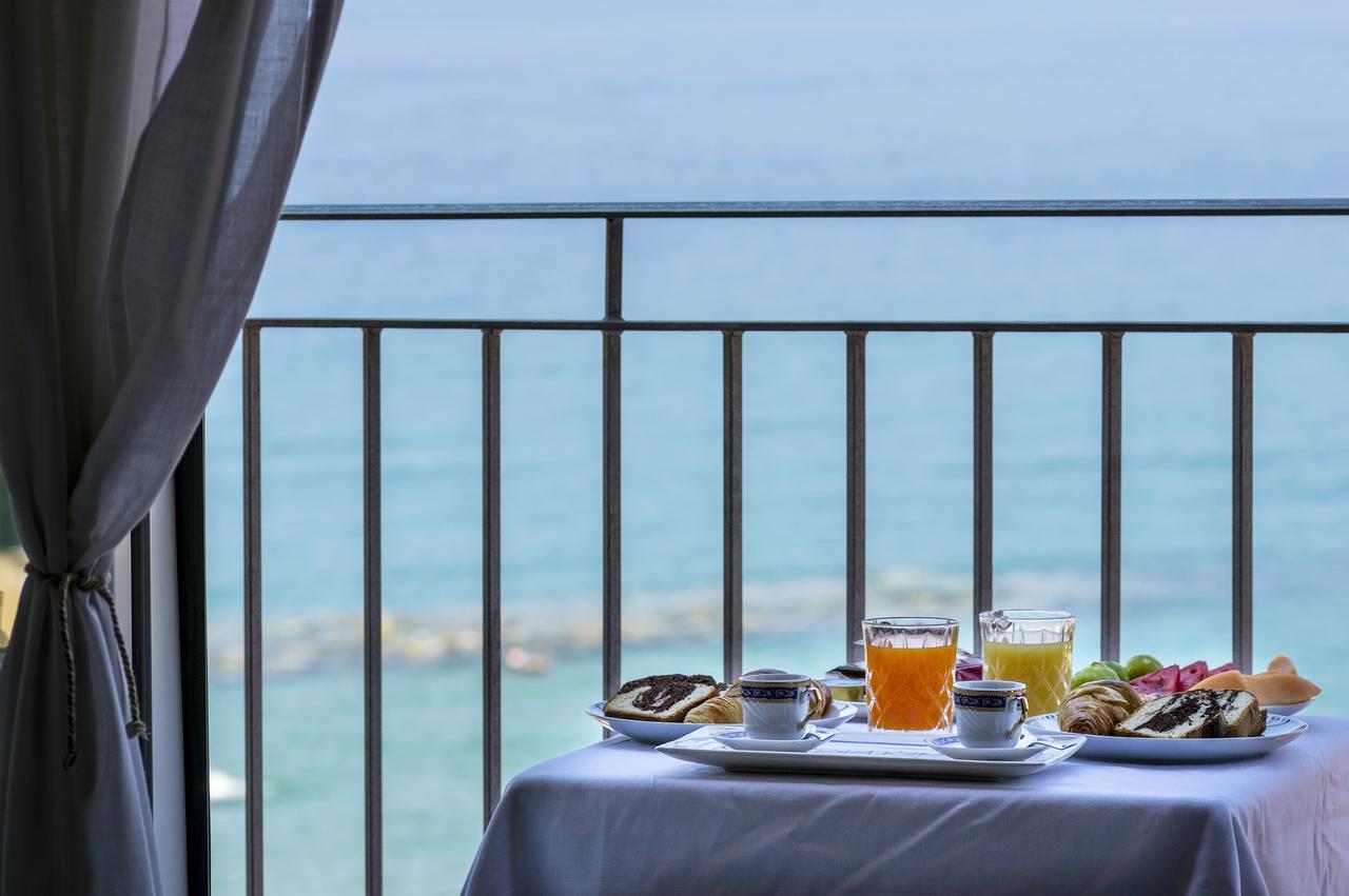 Deluxe Double Room Balcony Sea View