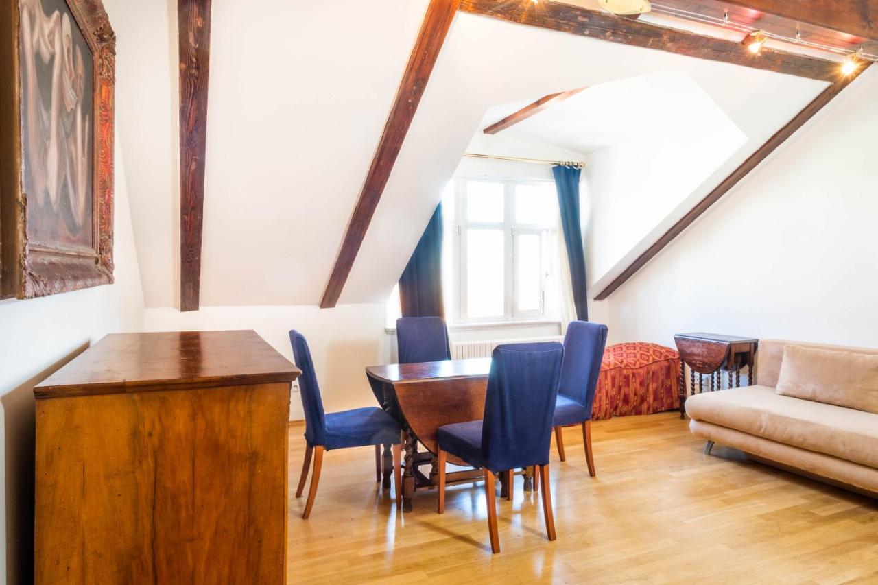 Attic Suite Apartment