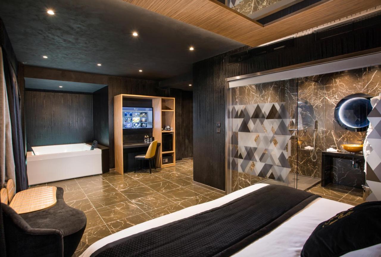 Suite Hot Tub