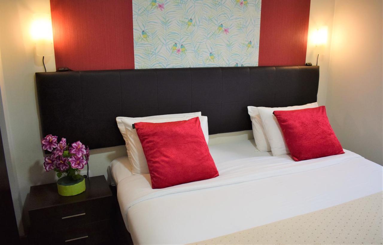 Double Room Private Bathroom