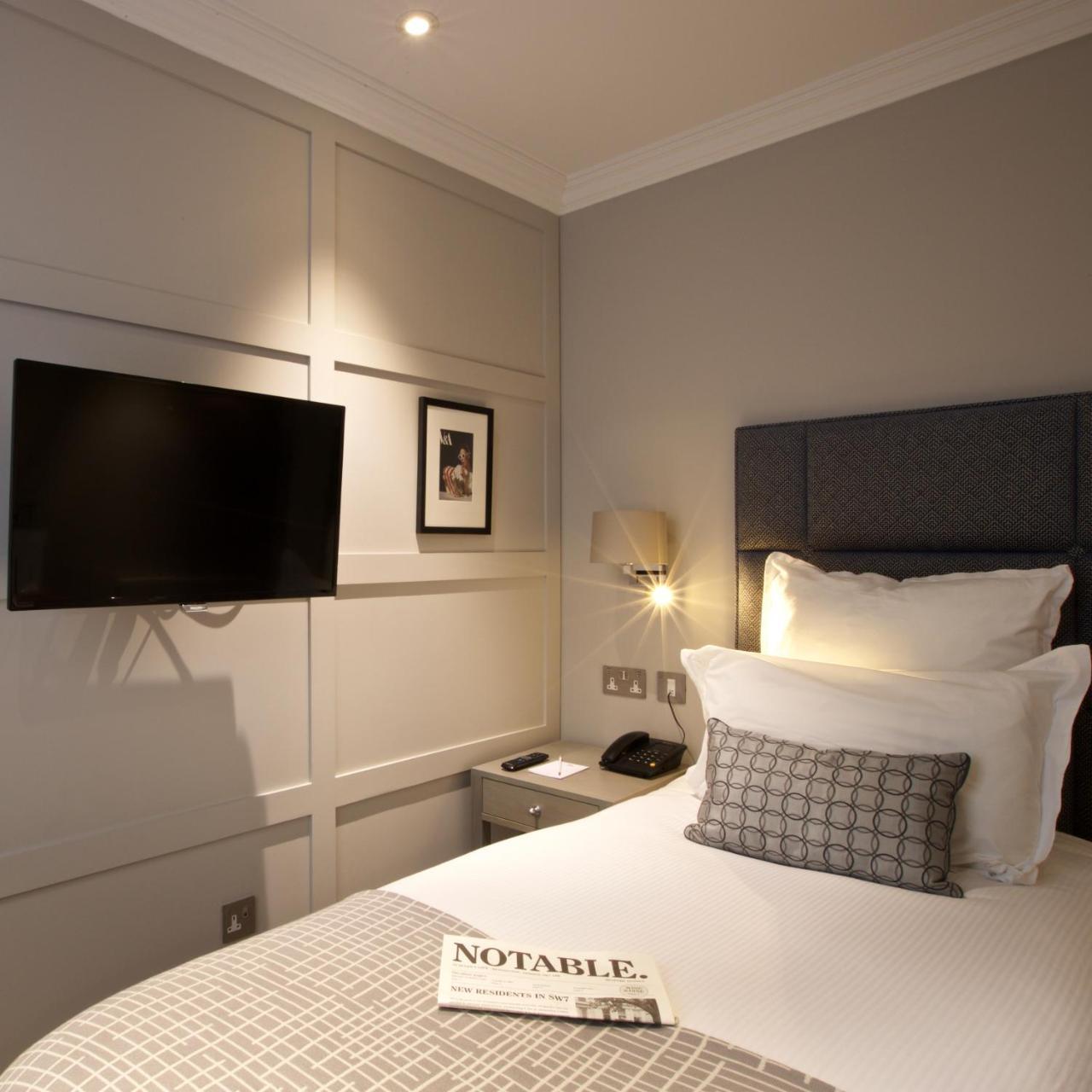 Classic Single Room