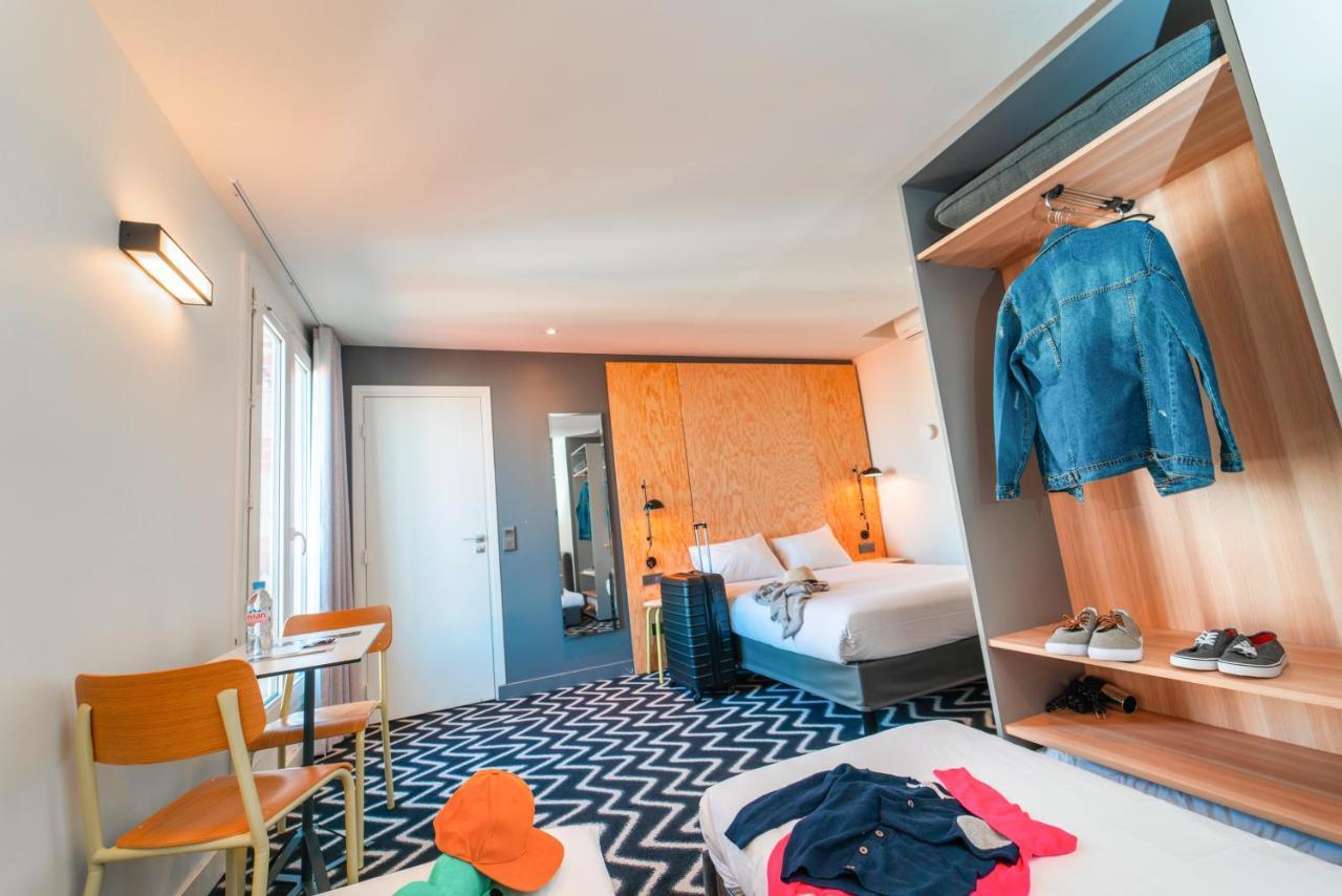 Suite Standard con 1 Letto Matrimoniale e 2 Letti Singoli
