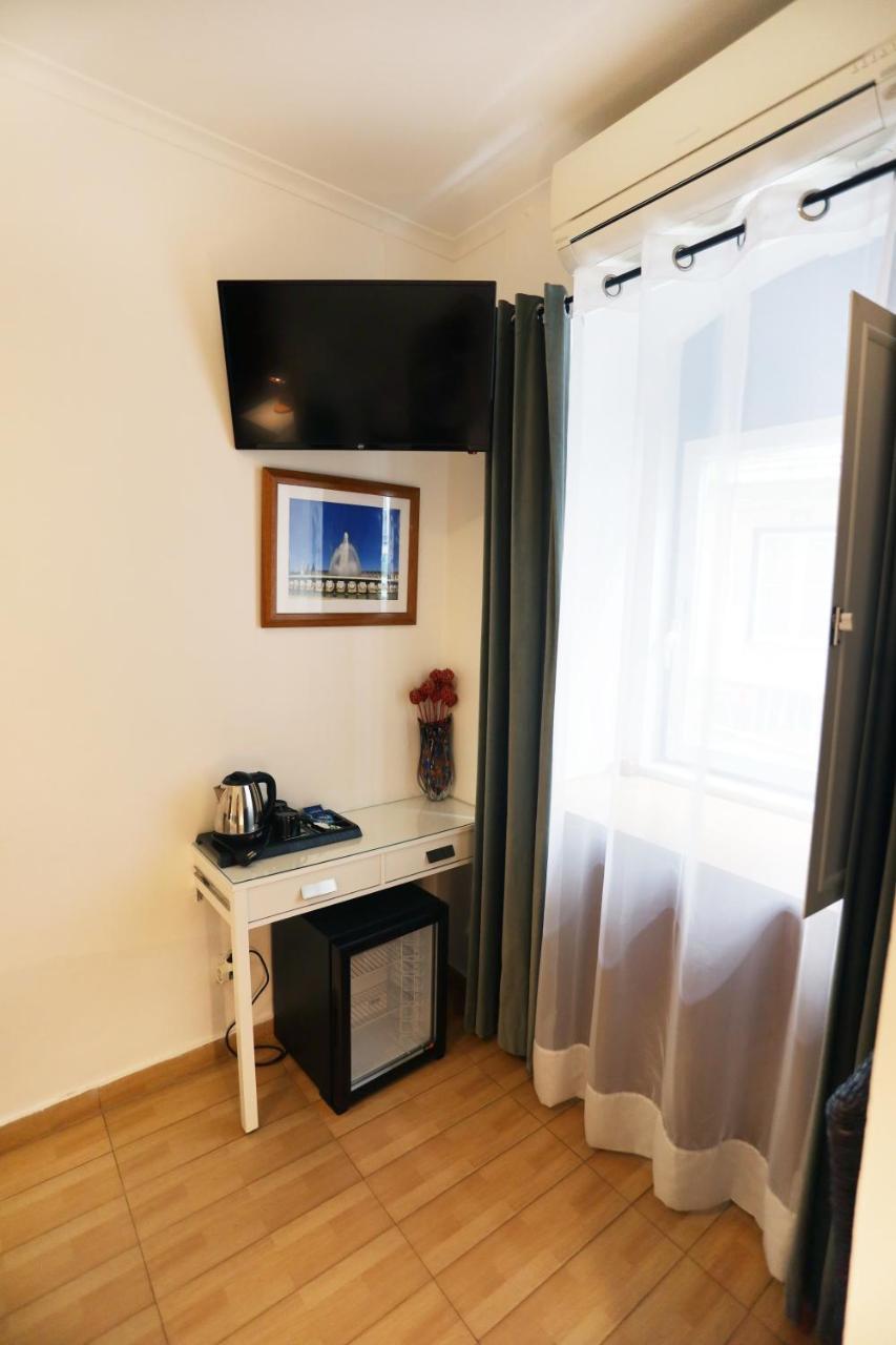 Small Double Room