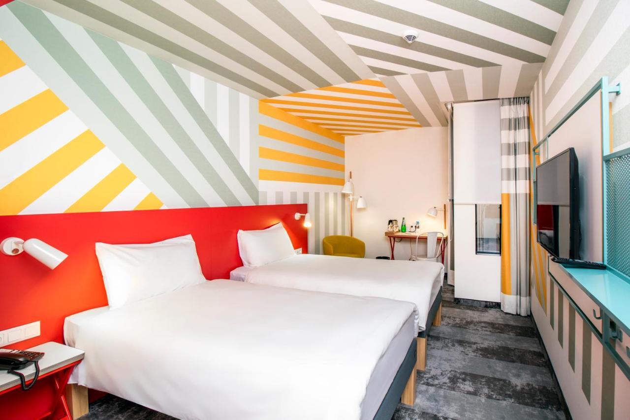 Standard Room Two Single Beds