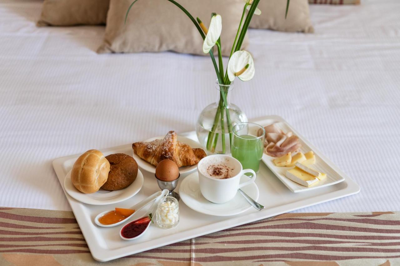 Suite King con Vasca Idromassaggio e Vista Mare