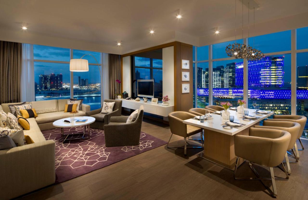 Sea View 3 Bedroom Apartment Balcony