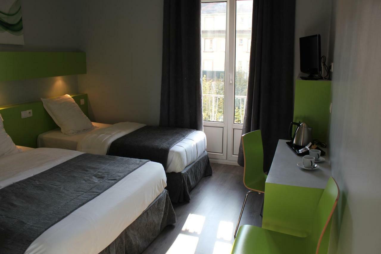 Triple Room Discovery Pass