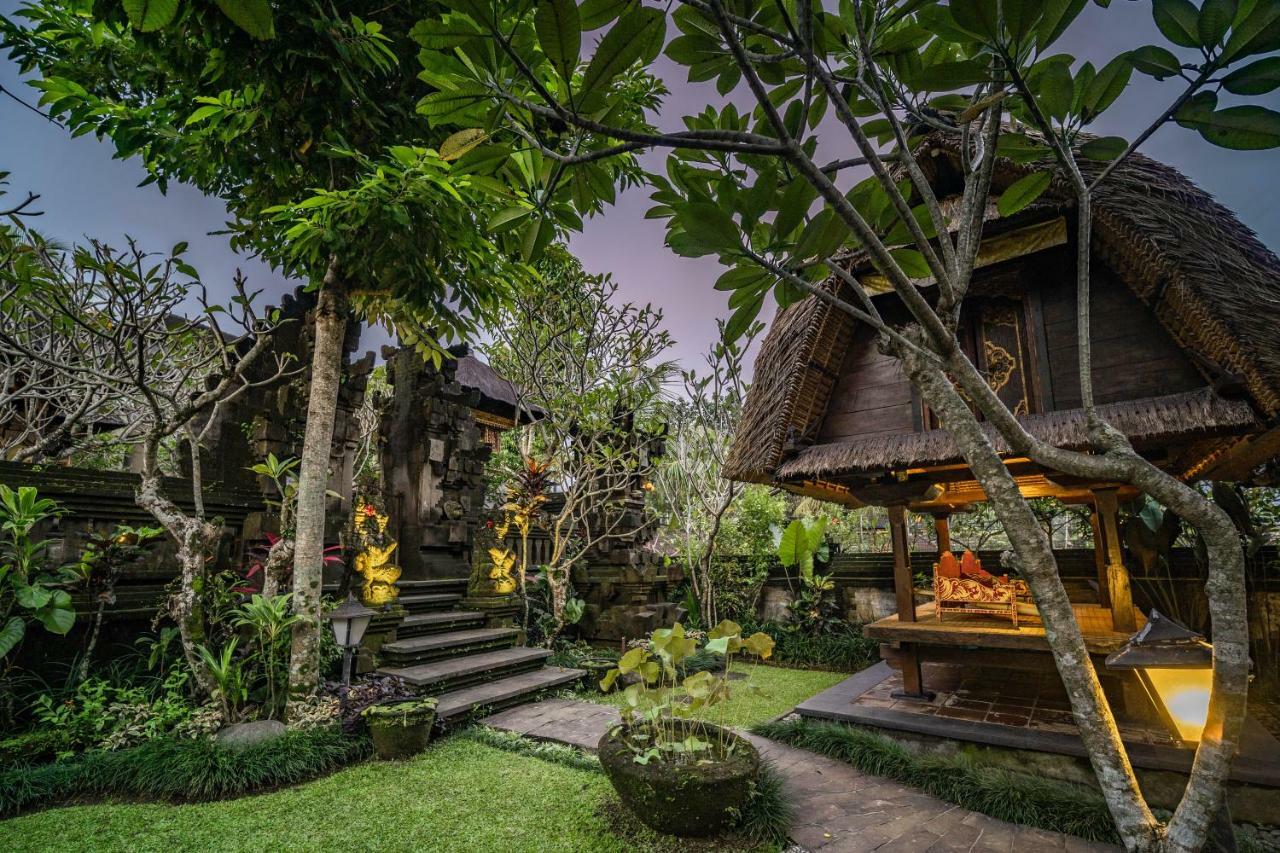 Deluxe Garden Room