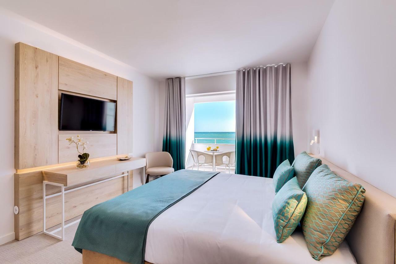 Triple Room Balcony Sea View