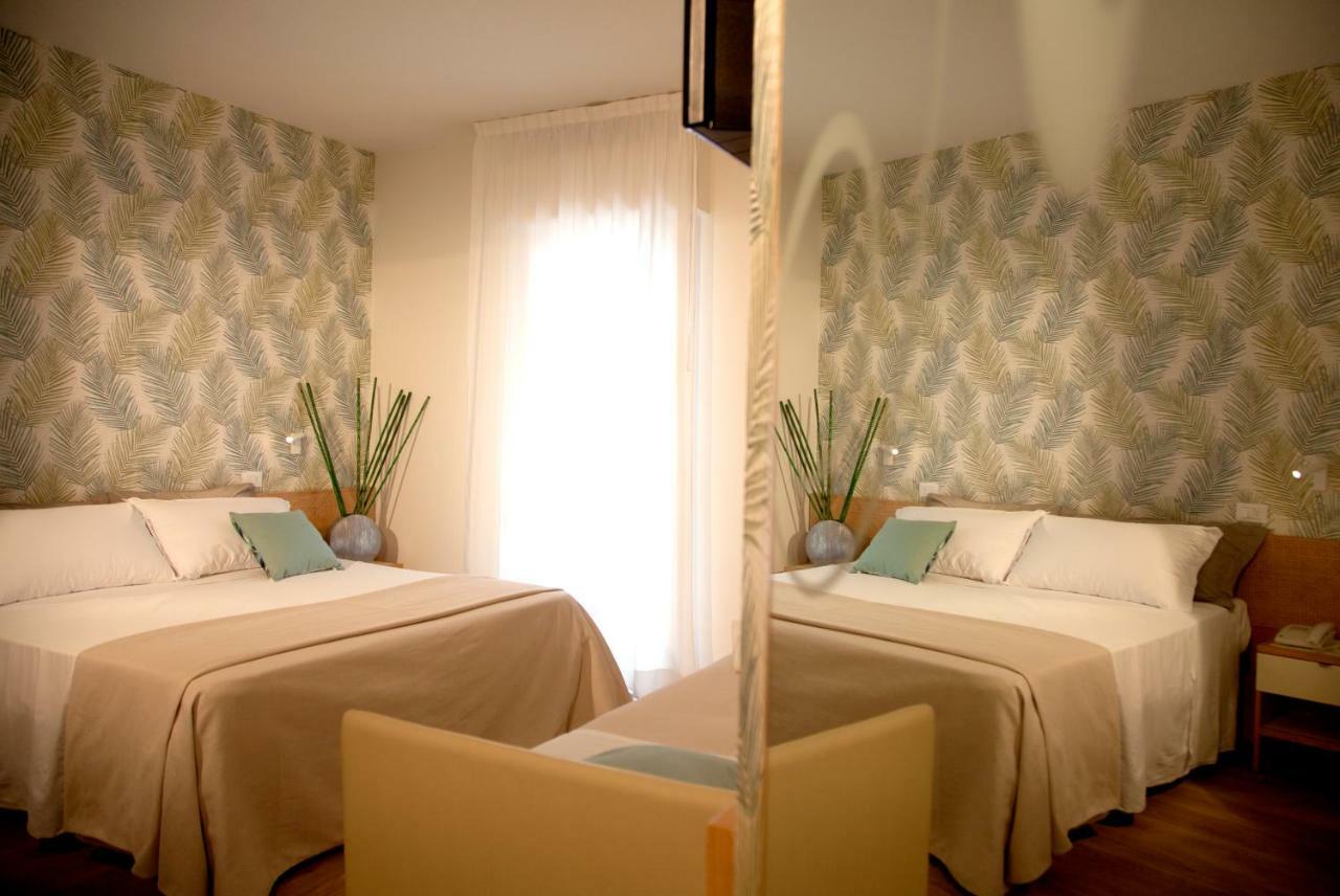 Superior Quadruple Room Sea View