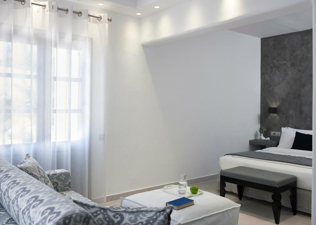 Camera familiare White con balcone privato