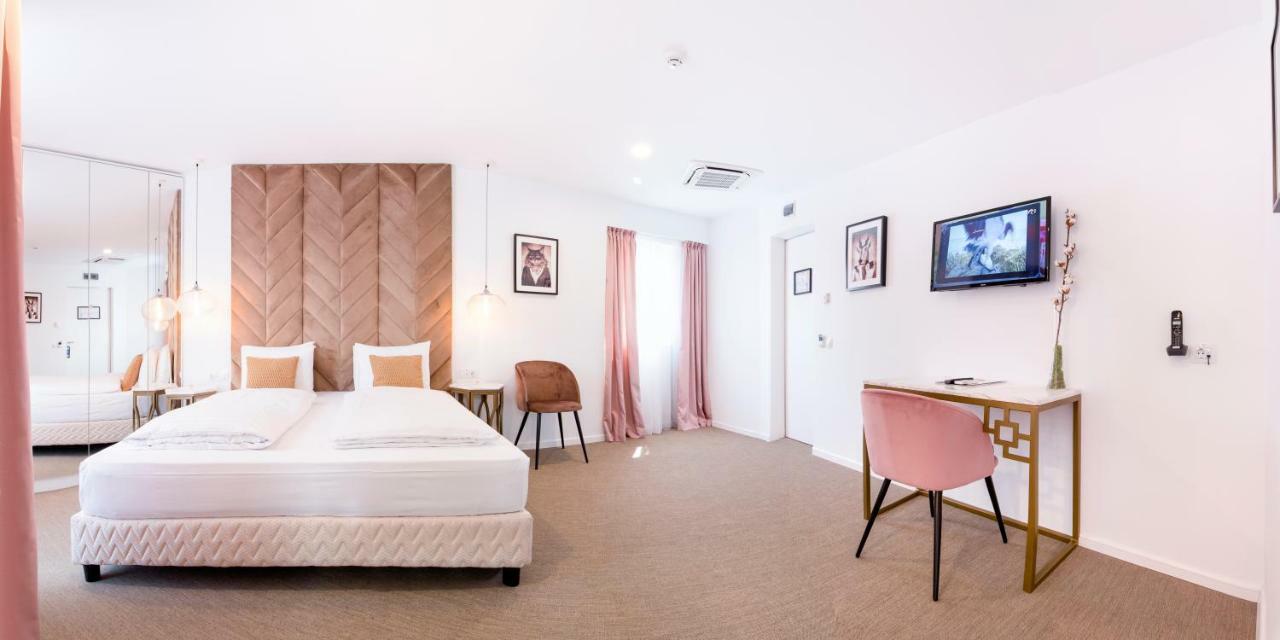 Deluxe Double Room Balcony