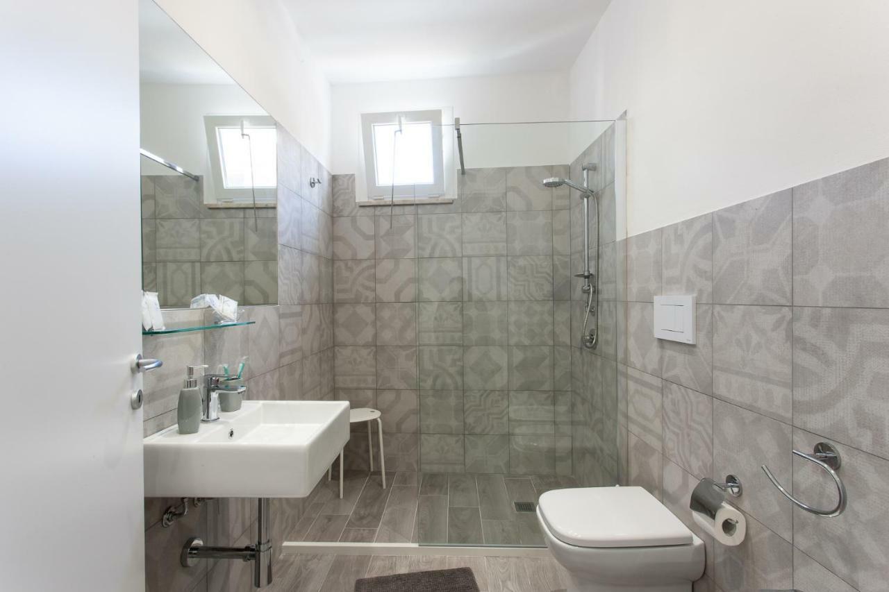 Camera Familiare con Bagno Privato