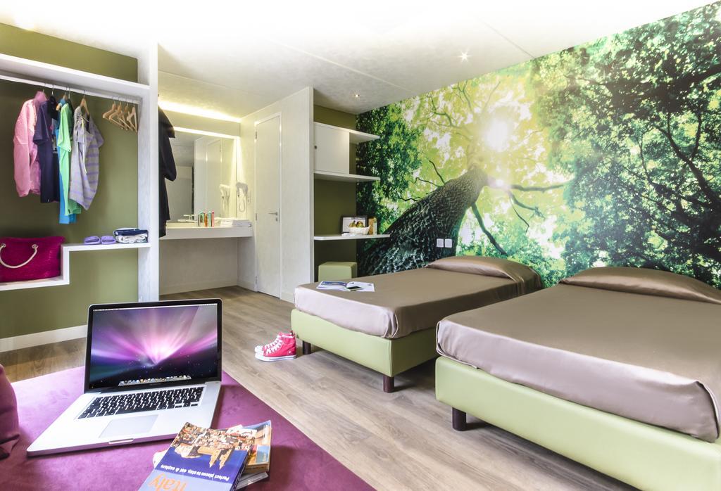 Bungalow Deluxe,1345091690:JPEG