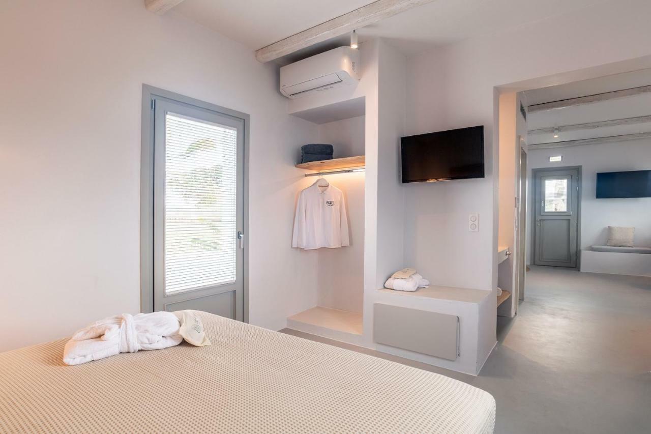 Suite Familiare Superior con Vasca Idromassaggio all’Aperto e Vista Mare