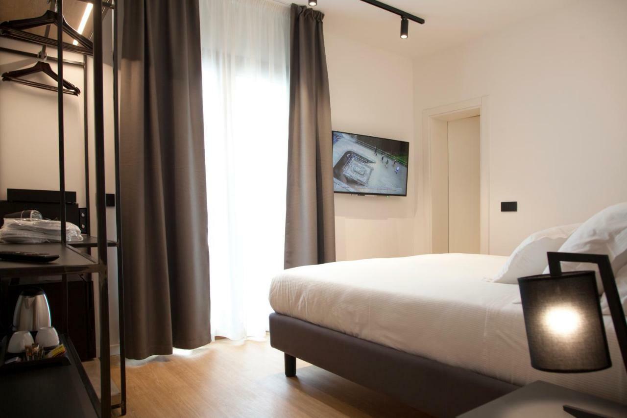 Junior Suite with Balcony,799616076:JPEG