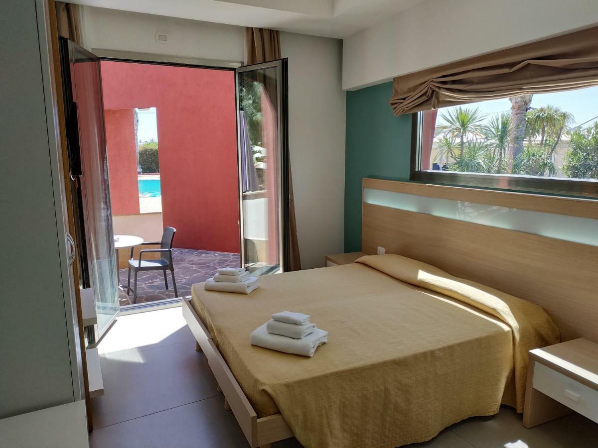 Double Room Porch,1555799557:JPEG