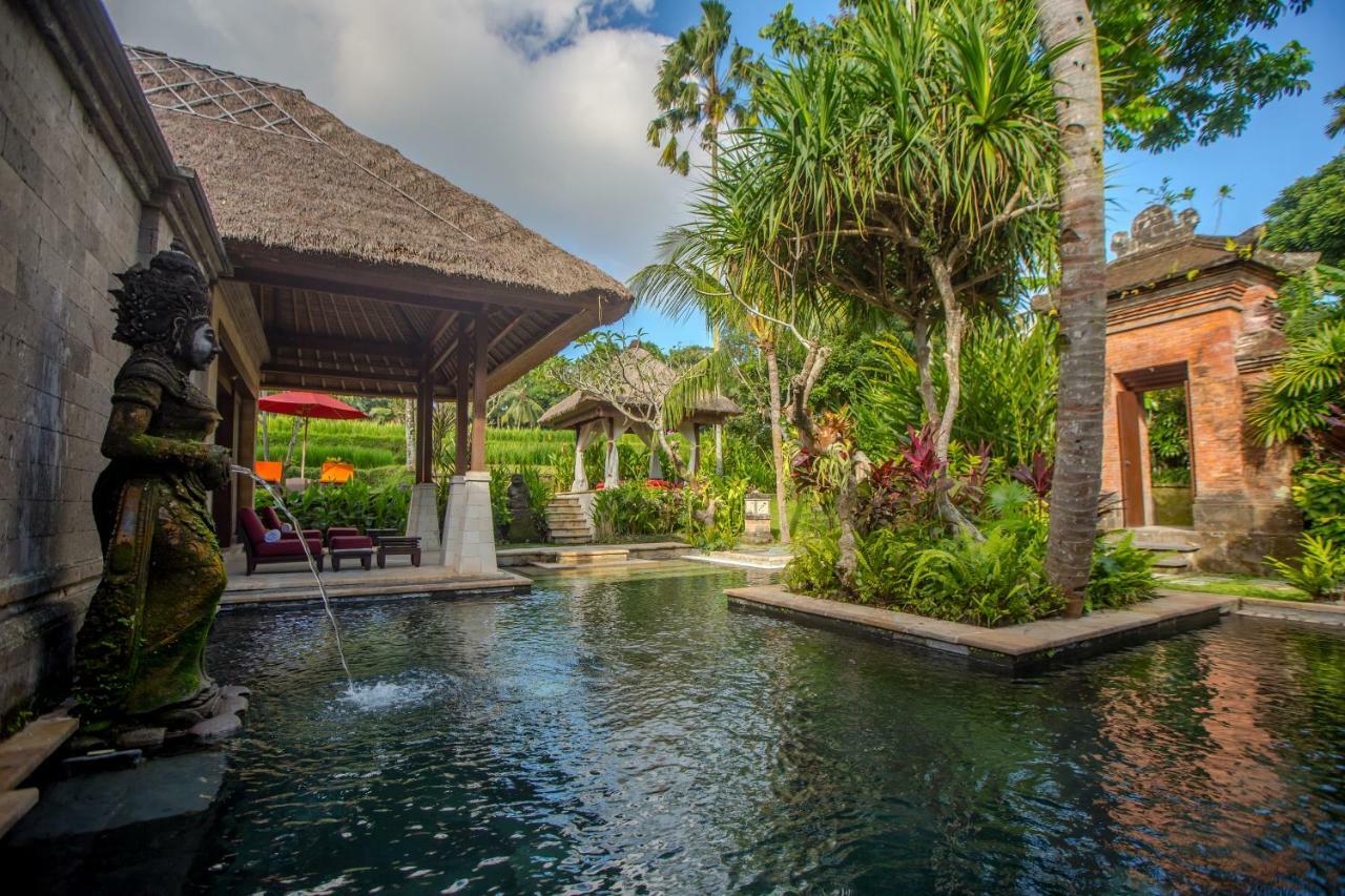 Family Pool Villa side by side Daily Afternoon Tea One Time Minibar Access to Arma Museum One-Time Scheduled Cultural Performance